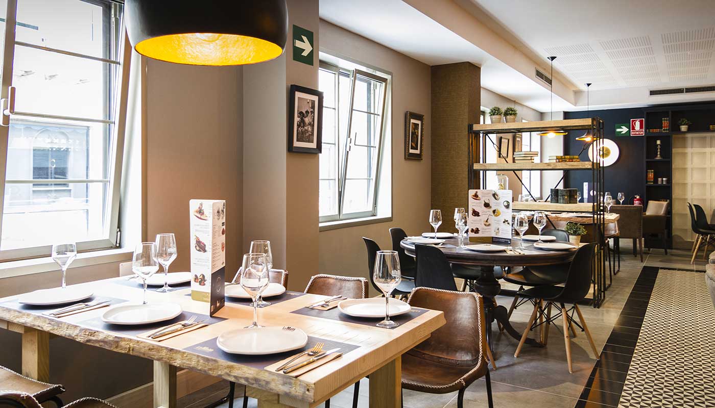 La Mafia se sienta a la mesa Marcas de Restauración La Mafia se sienta a la mesa Marcas de Restauración