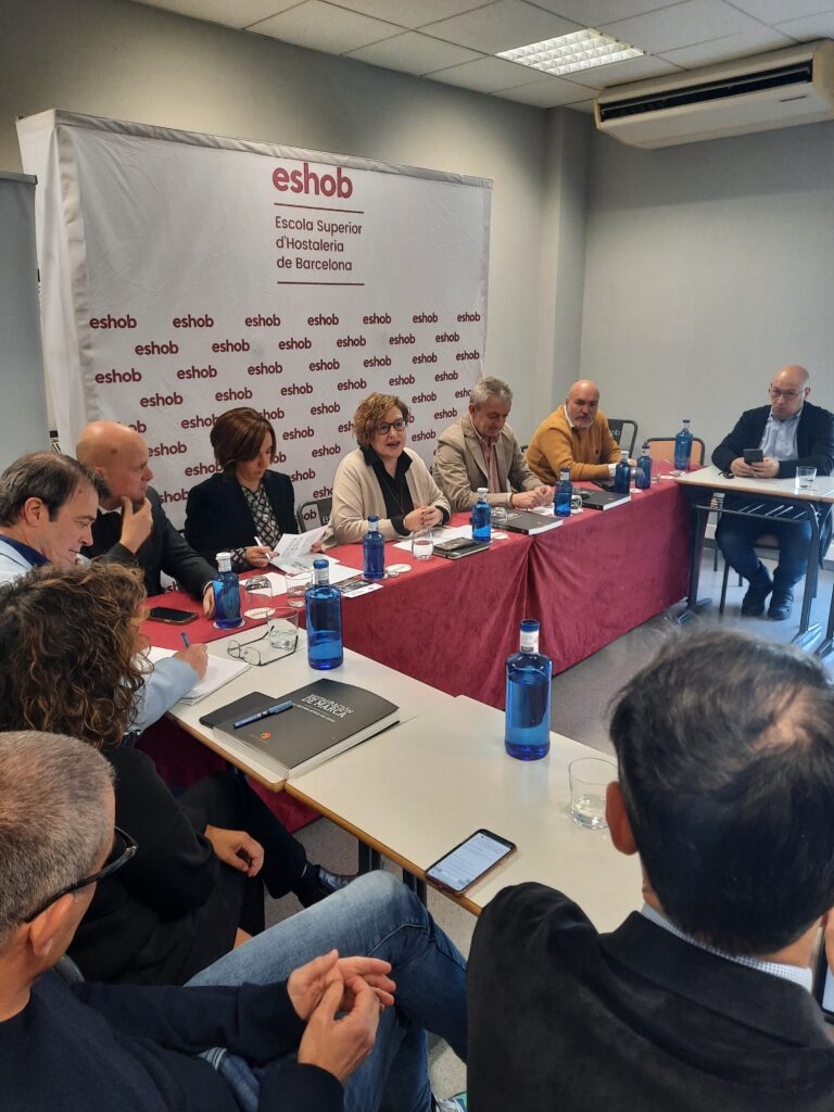 31%-gasto-en-restauración-Barcelona-se-hace-en-restaurantes-marca-organizada-1