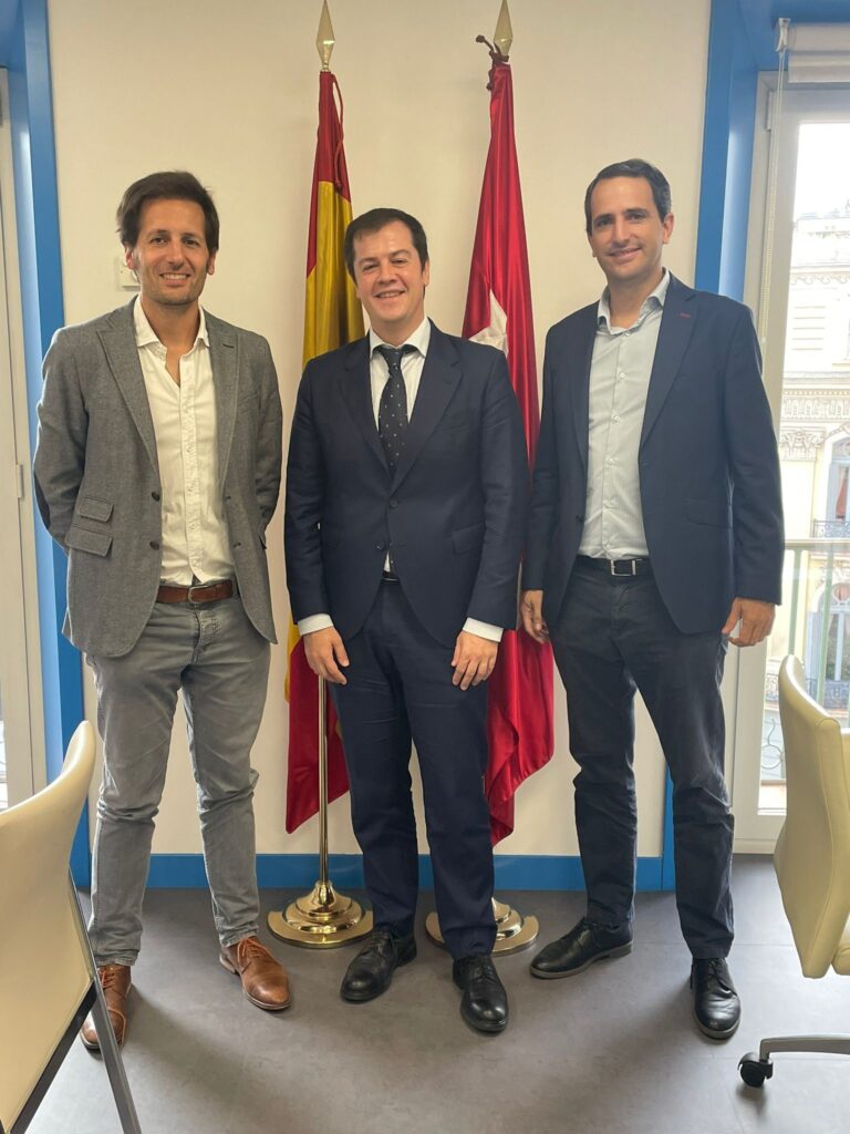 Marcas de Restauración y la Dirección General de Turismo y Hostelería unen fuerzas para impulsar la Restauración Organizada